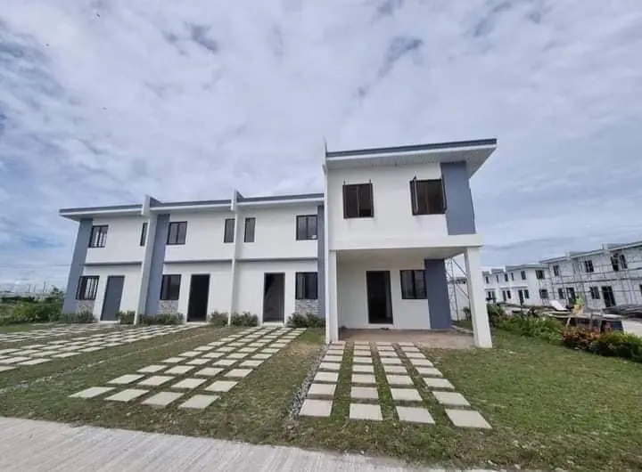 Cheerful Homes in Mabalacat Pampanga
